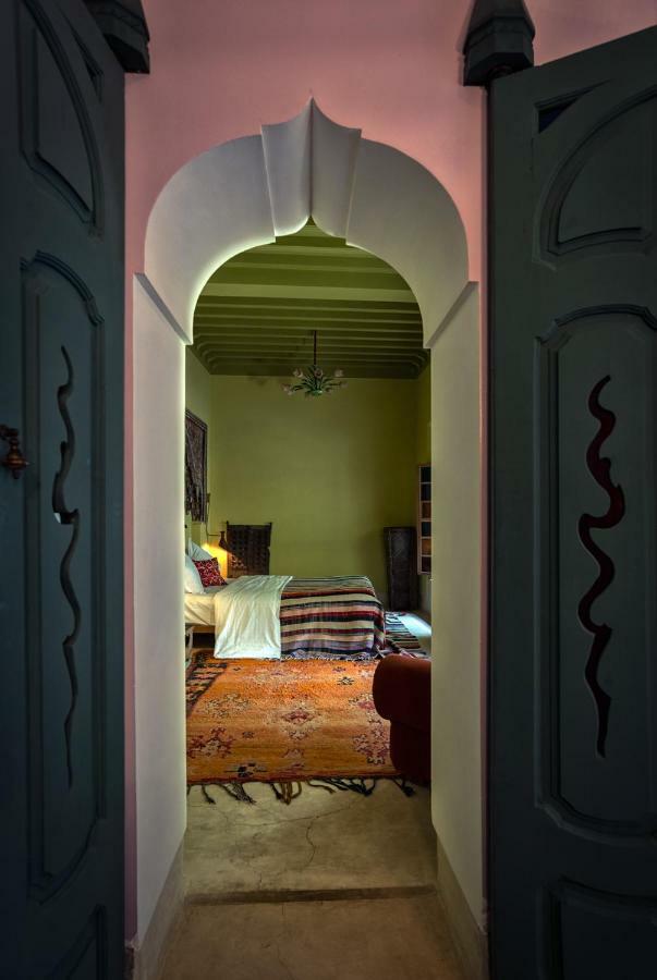 Riad Kbour & Chou Marrakesch